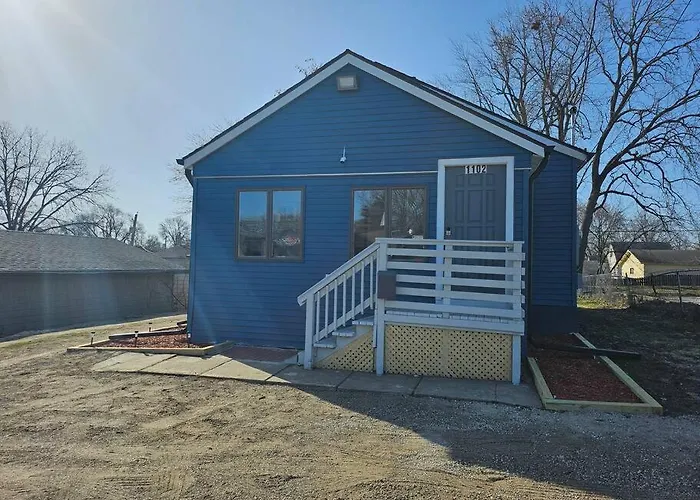 Modern 3Br Home, 3 Min Airport.